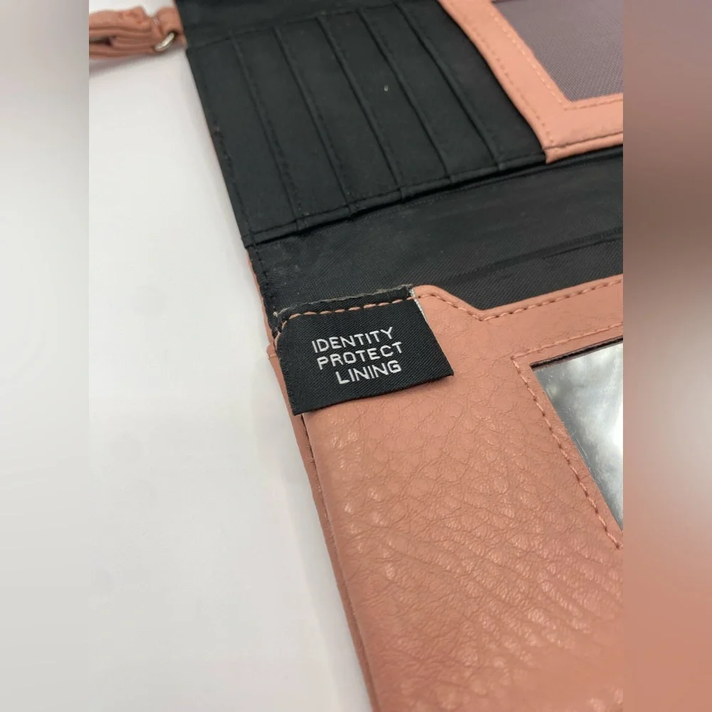 Tahari Mirror RFID Wallet